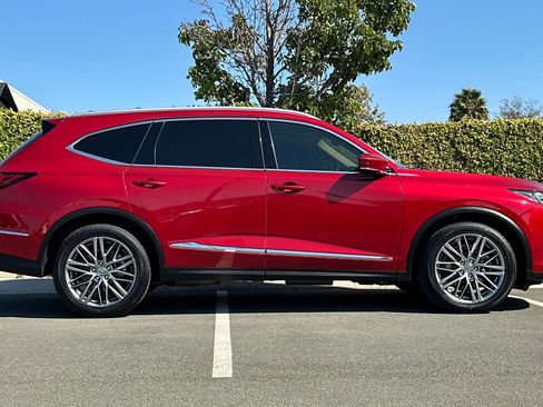 Used 2024 Acura MDX w/ Advance Package AWD/4WD image 3