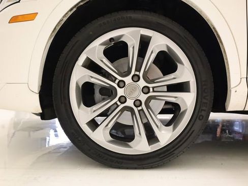 Used 2018 Audi Q3 2.0T Premium FWD image 8