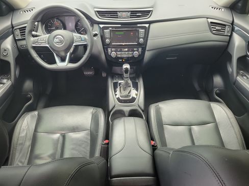 Used 2020 Nissan Rogue SL AWD/4WD image 12