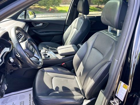 Used 2017 Audi Q7 3.0T Premium Plus w/ Premium Plus Package image 18