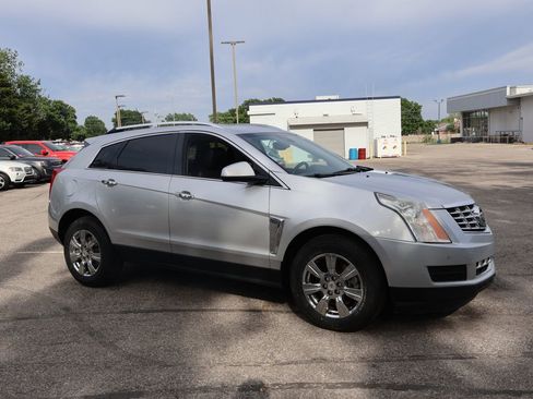Used 2014 Cadillac SRX Luxury w/ Driver Awareness Package FWD image 24