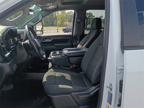 Certified 2024 Chevrolet Silverado 2500 LT image 13