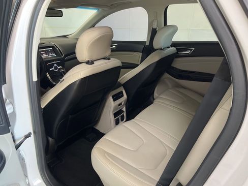 Used 2015 Ford Edge Titanium w/ Equipment Group 302A image 24