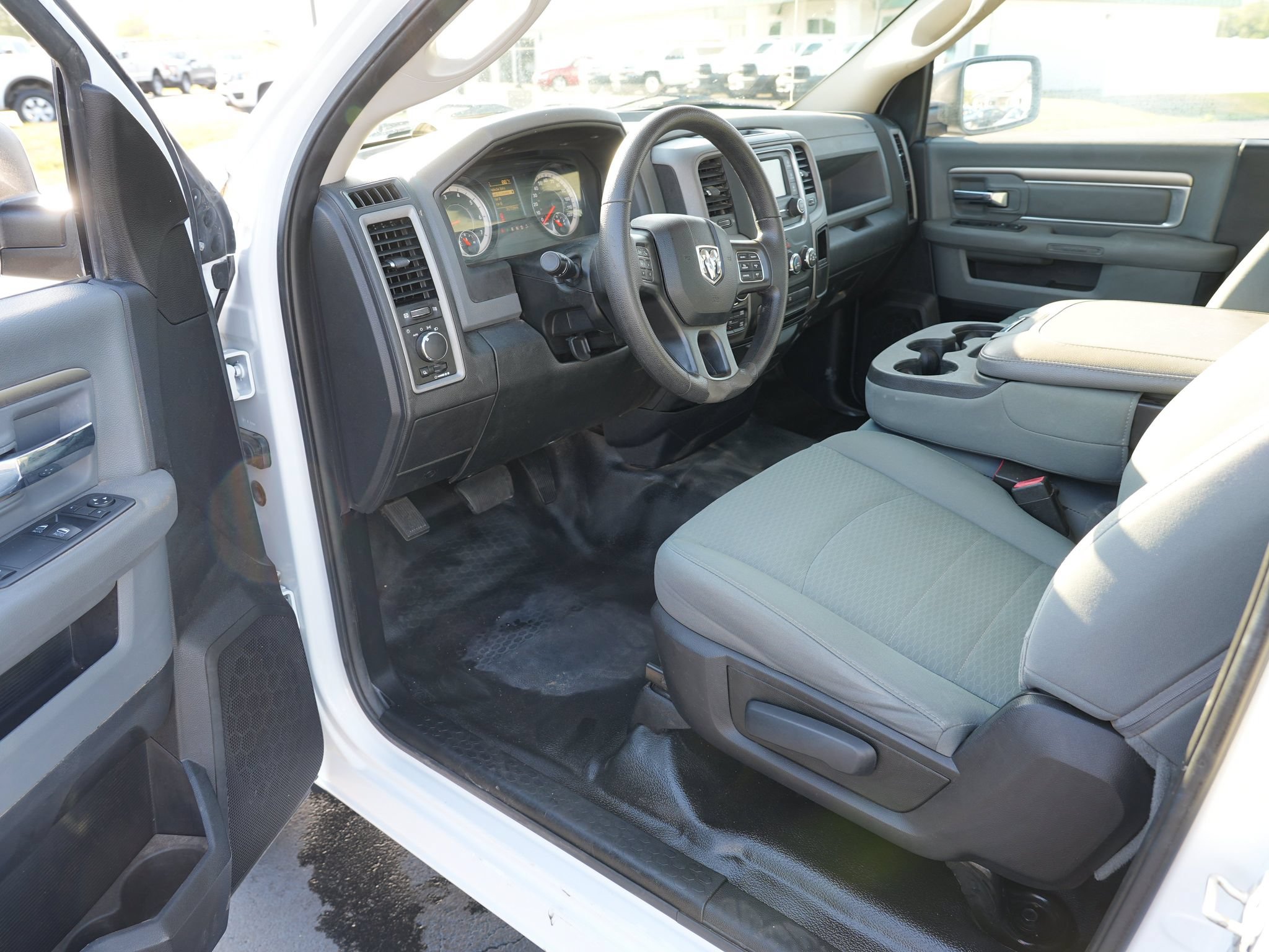 Used 2017 RAM 1500 Tradesman w/ Power & Remote Entry Group AWD/4WD image 14
