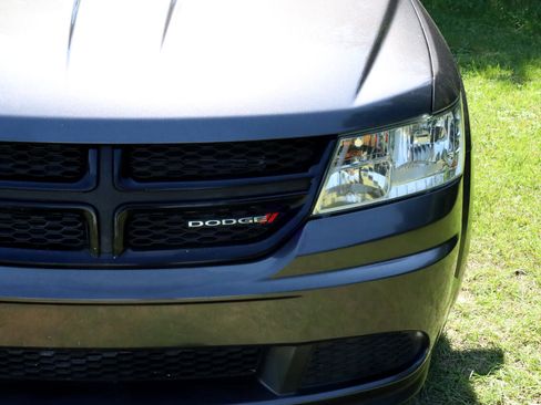 Used 2018 Dodge Journey SE w/ Popular Equipment Group image 21