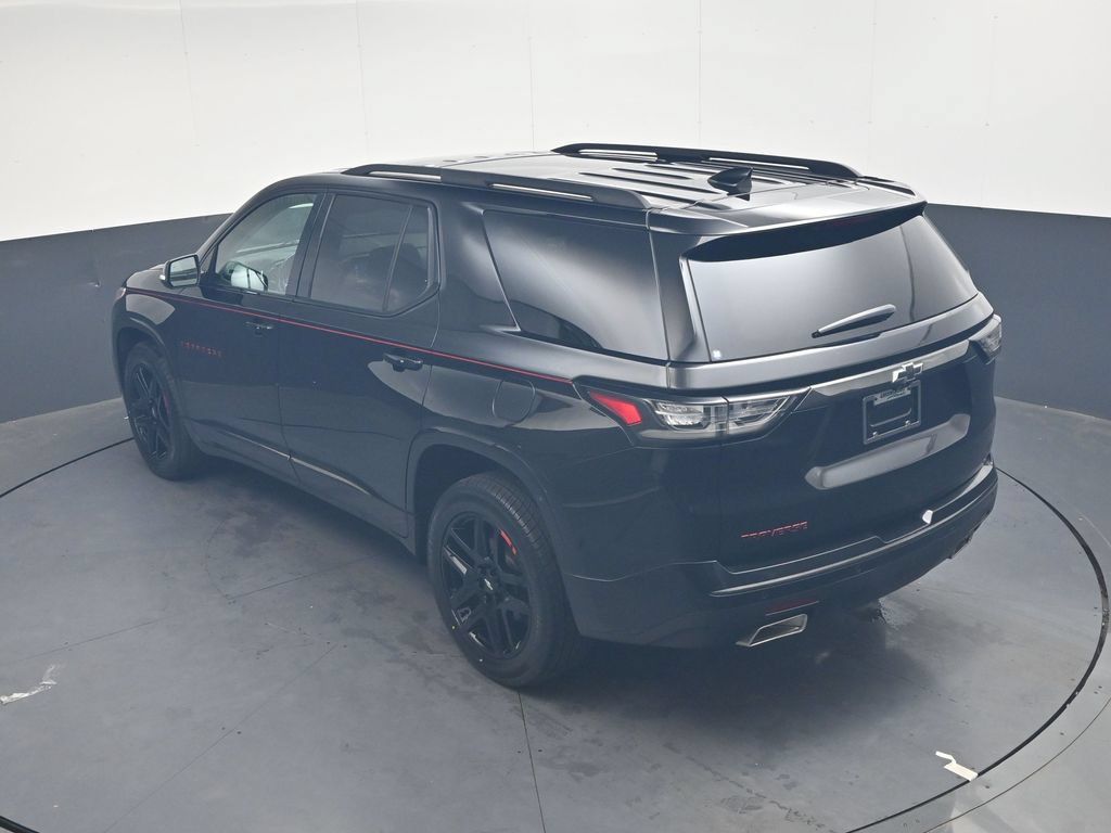Used 2021 Chevrolet Traverse Premier w/ Redline Edition FWD image 26