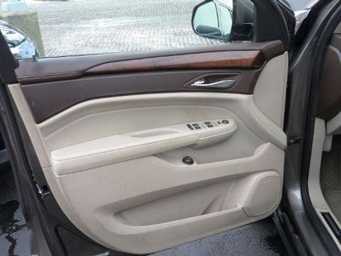 Used 2011 Cadillac SRX Performance image 21