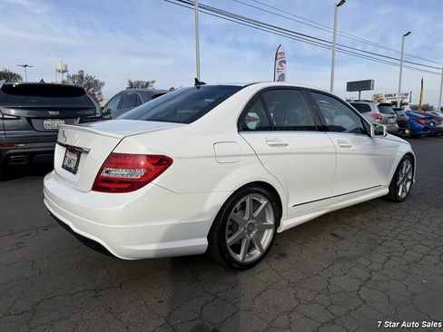 Used 2013 Mercedes-Benz C 250 Sedan image 6