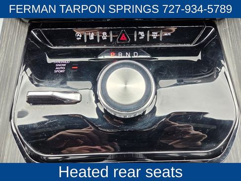 Used 2024 Jeep Wagoneer Series II image 29