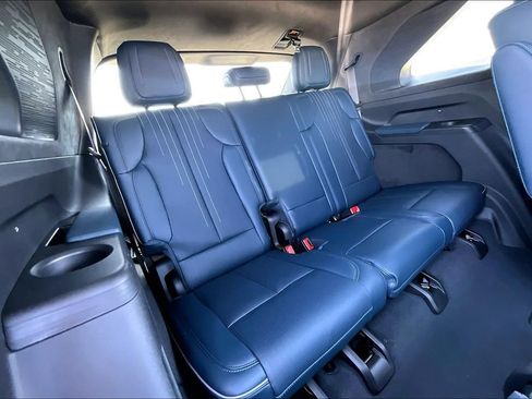 New 2026 Cadillac Escalade IQ Luxury 2 w/ LPO, Floor Liner Package AWD/4WD image 30