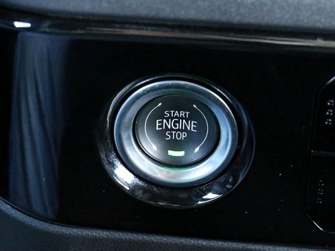 Used 2024 GMC Sierra 1500 Elevation image 16