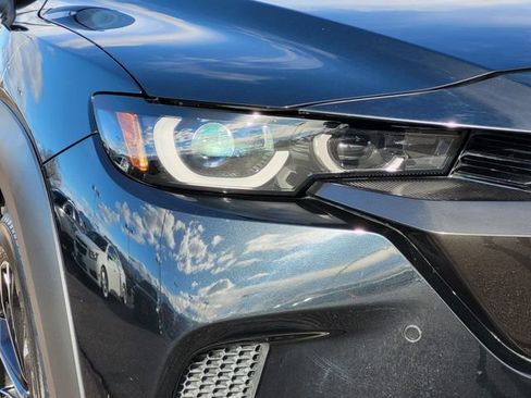 Used 2024 MAZDA CX-50 2.5 Turbo w/ Cargo Package image 28