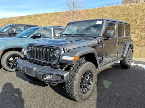 Used 2025 Jeep Wrangler Unlimited Sport S 4xe image 12