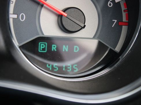 Used 2014 Chrysler 200 Touring image 15