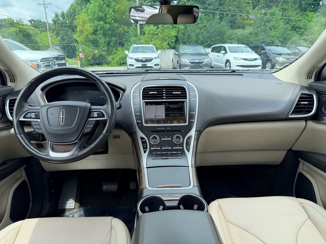 Used 2019 Lincoln Nautilus Reserve FWD image 17
