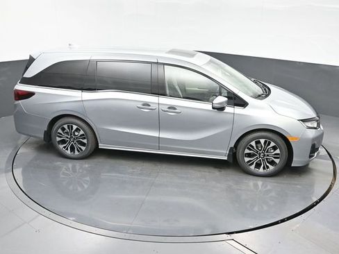 New 2026 Honda Odyssey Elite image 33