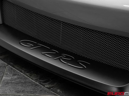 Used 2018 Porsche 911 GT2 RS RWD image 14