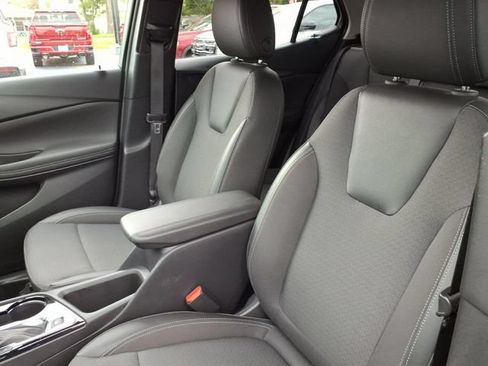 Used 2025 Buick Encore GX Preferred w/ Comfort Package FWD image 15