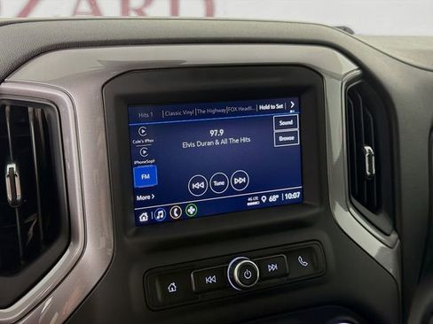 Used 2022 Chevrolet Silverado 1500 Custom image 17