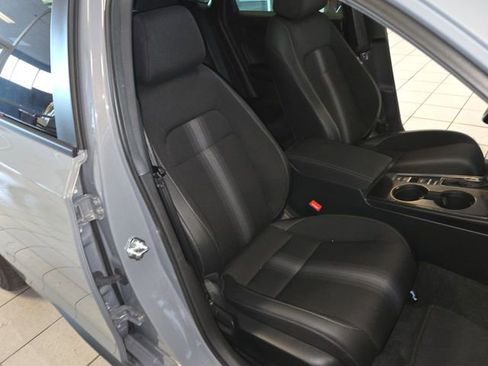 Used 2025 Honda Civic Sport image 23