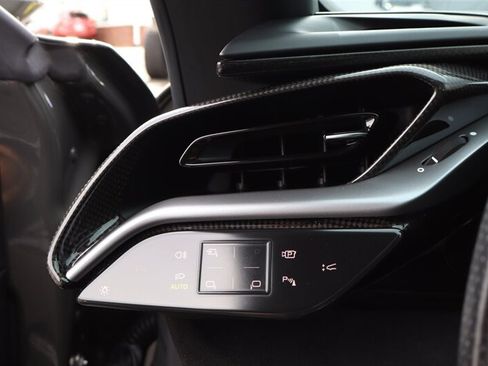 Used 2021 Ferrari SF90 Stradale AWD/4WD image 20