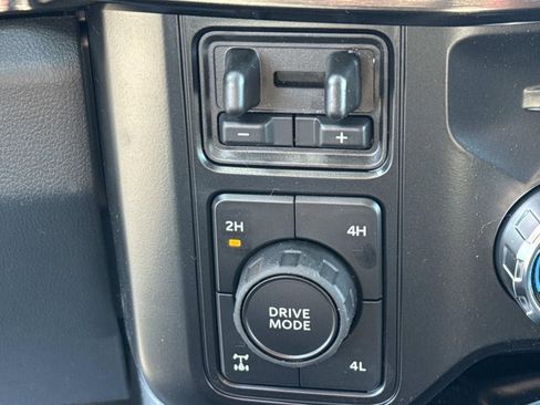 New 2026 Ford F350 Lariat w/ Black Appearance Package image 17