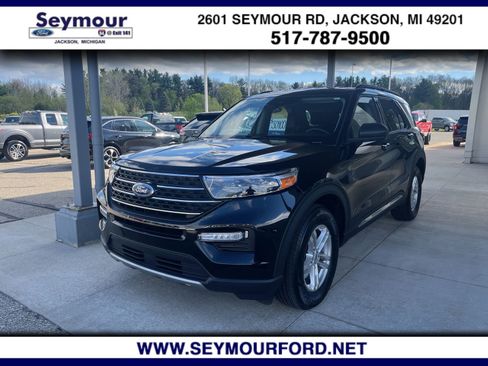 Certified 2023 Ford Explorer XLT w/ Equipment Group 202A AWD/4WD image 1