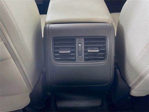 Used 2018 Honda Accord EX image 26