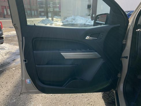 Certified 2022 Chevrolet Colorado ZR2 w/ ZR2 Dusk Special Edition image 12