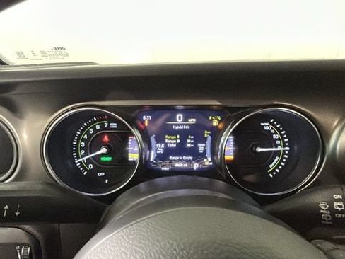 Used 2023 Jeep Wrangler Unlimited w/ Cold Weather Group AWD/4WD image 16