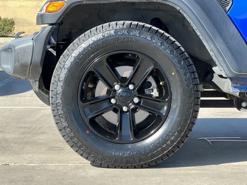 Used 2020 Jeep Wrangler Unlimited Sport image 27