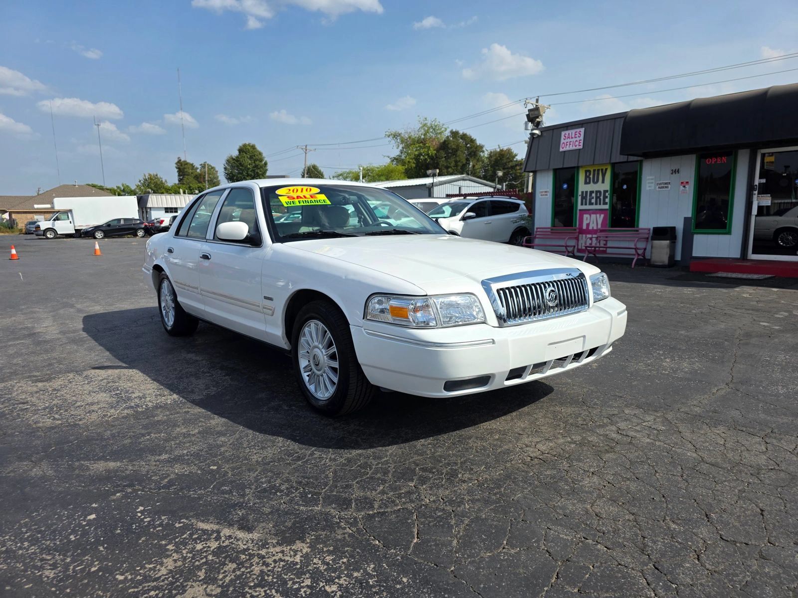 Used 2010 Mercury Grand Marquis LS RWD image 6