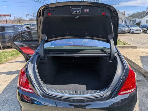 Used 2015 Mercedes-Benz S 550 S 550 Sedan 4D w/ Premium 1 Package image 32