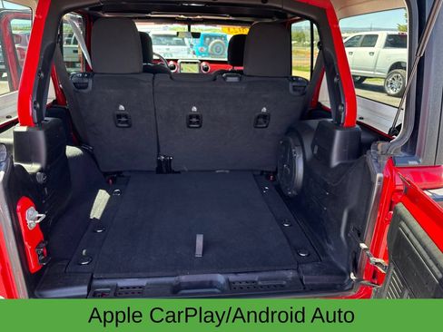 Used 2023 Jeep Wrangler Unlimited Rubicon AWD/4WD image 22