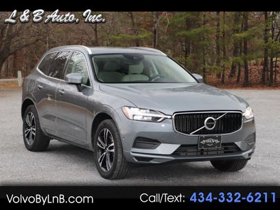 Used 2019 Volvo XC60 T6 Momentum w/ Premium Package