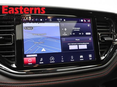 Used 2024 Dodge Durango GT RWD image 19
