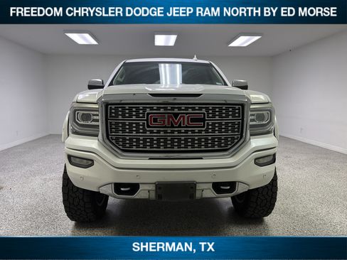 Used 2016 GMC Sierra 1500 Denali w/ Denali Ultimate Package AWD/4WD image 2