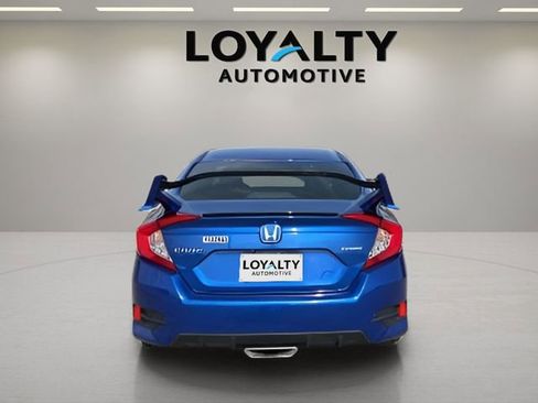 Used 2019 Honda Civic Sport image 4