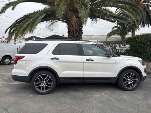 Used 2016 Ford Explorer Sport AWD/4WD image 5