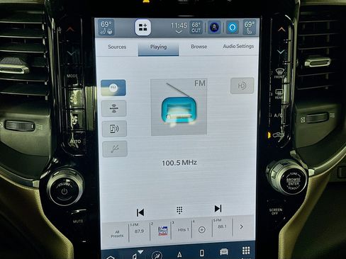 Used 2024 RAM 2500 Laramie w/ Safety Group image 21