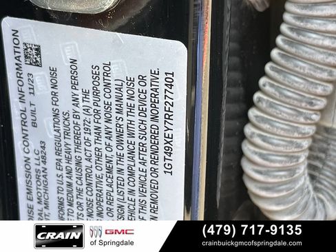 Used 2024 GMC Sierra 2500 Denali Ultimate AWD/4WD image 35