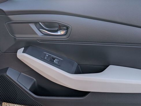 Used 2025 Honda Accord LX image 46