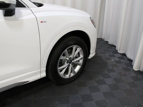 New 2025 Audi Q3 2.0T Premium image 21