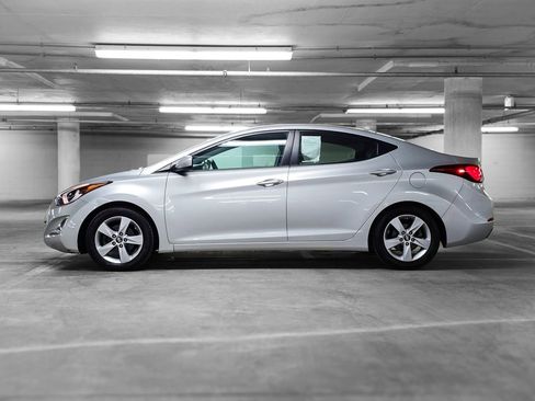 Used 2014 Hyundai Elantra SE w/ Option Group 02 image 14