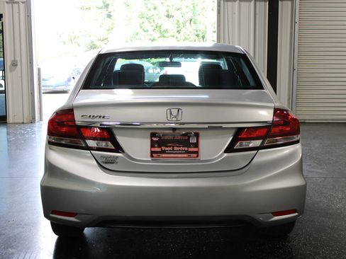 Used 2014 Honda Civic LX image 4