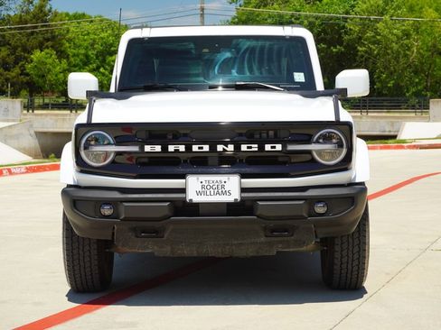Used 2024 Ford Bronco Outer Banks AWD/4WD image 7