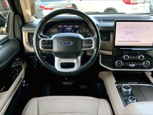 Used 2024 Ford Expedition Max Limited image 5