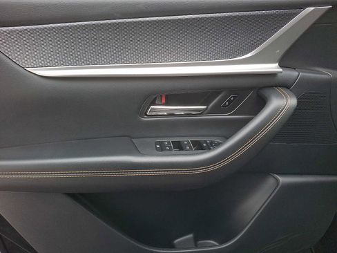 Used 2024 MAZDA CX-90 3.3 Turbo S w/ Premium Package image 10