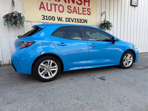 Used 2019 Toyota Corolla SE FWD image 3