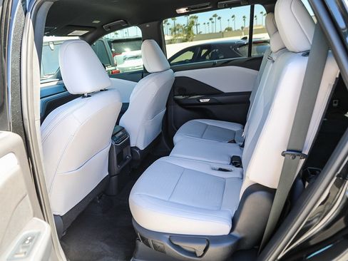Used 2025 Lexus TX 350 AWD w/ Convenience Package image 18